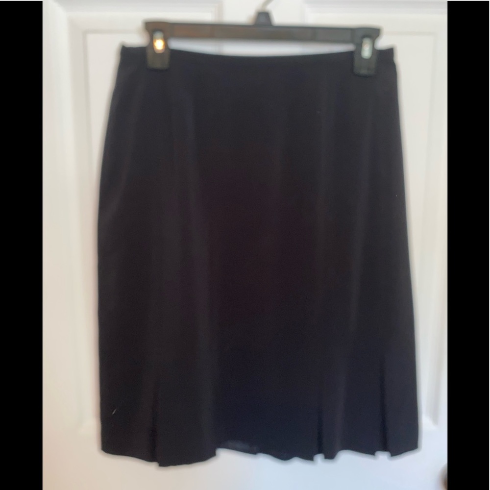 Pleated skirt